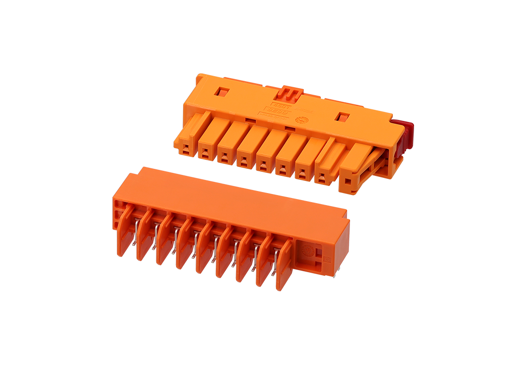 4501 Series 4.50mm Pitch(.177''）高壓側(cè)扣線對(duì)板連接器